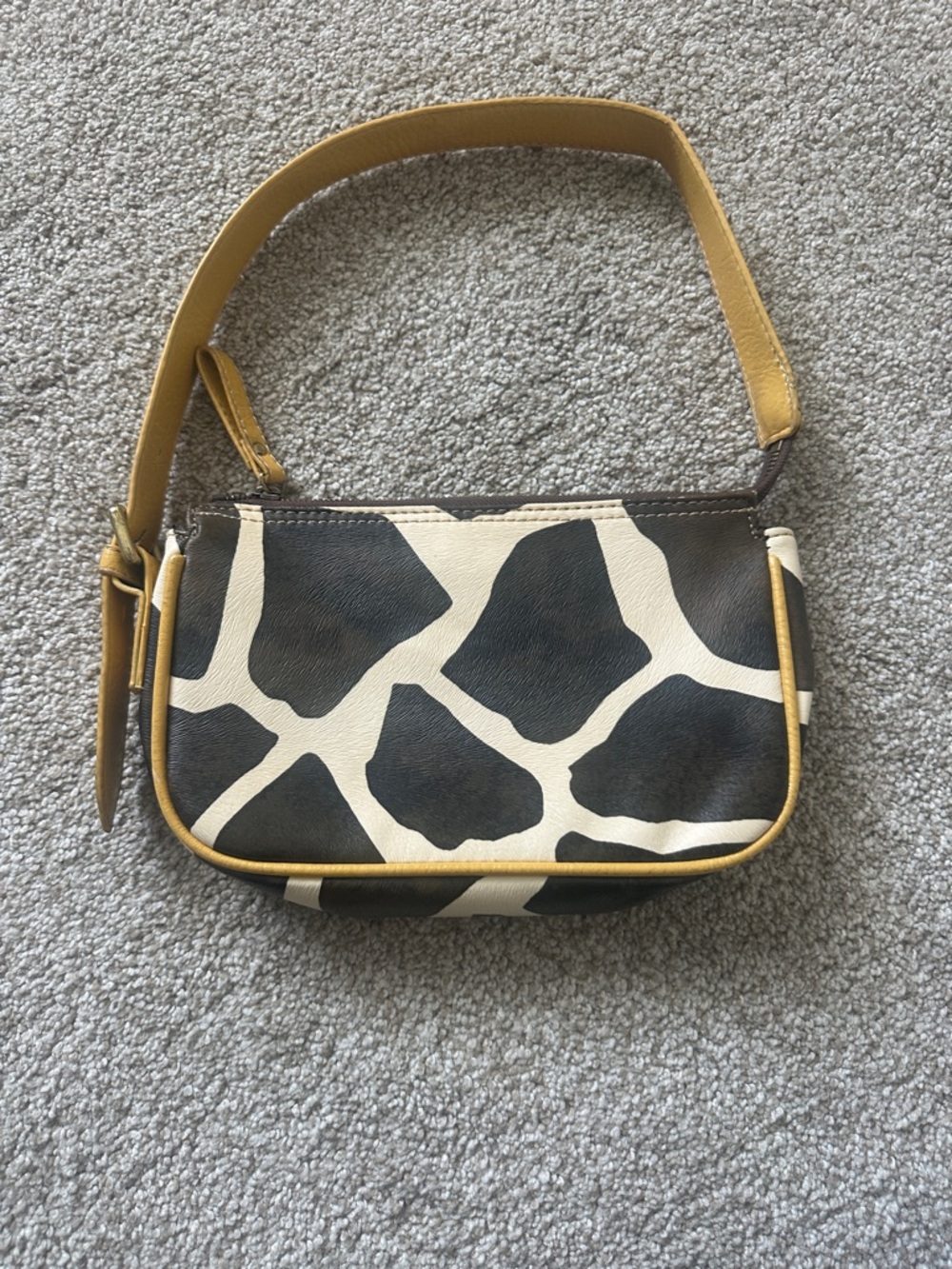 Giraffe Print Shoulder Bag in Brown & Cream